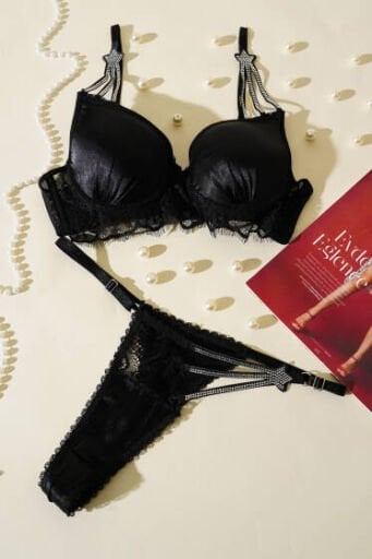 Bayan Sütyen Takımı 