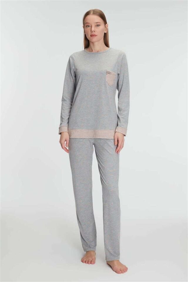 Anıl Kadın Pamuklu Uzun Kollu Pijama Takımı Yumuşak Cilt Dostu ve Rahat Kesim 11274