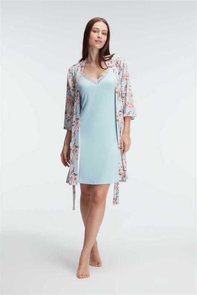 Anıl 5818 İp Askılı V Yaka Kadın Viskon Çiçek Desenli Yazlık Kısa Dantel Detaylı Gecelik Sabahlık