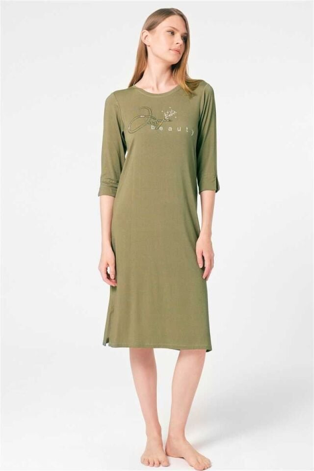 Anıl 5793 Kısa Yarım Kol Bisiklet Yaka Viskon düz Kışlık Örme Nakış Detaylı Gecelik Sabahlık