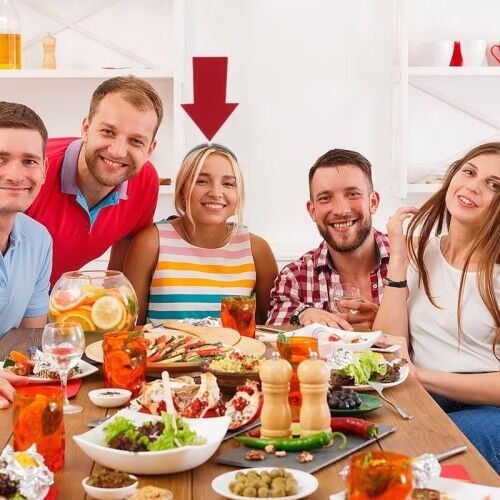 Kişiselleştirilebilir Ok Taç – Üzerine Yazı Yazılabilen Parti Tacı Kırmızı Renk