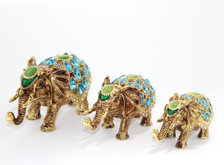 Swarovski Taşlı 3'lü Fil Figürü Model 2