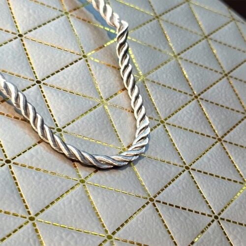 Küçük Boy Gri Karton Çanta