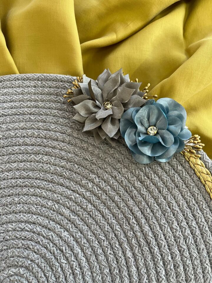 DecoHandy 39cm Çiçekli Jüt Örme Supla Amerikan Servis