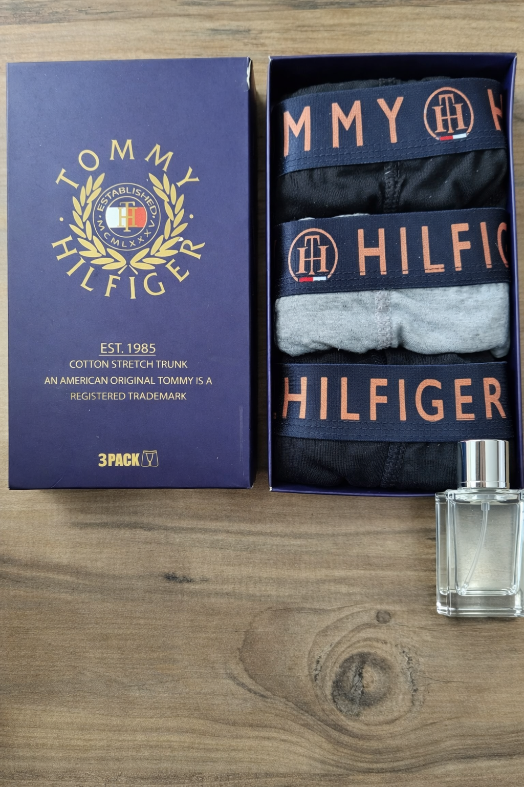 Tommy Hilfiger Siyah-Gri Premium Boxer+Parfüm