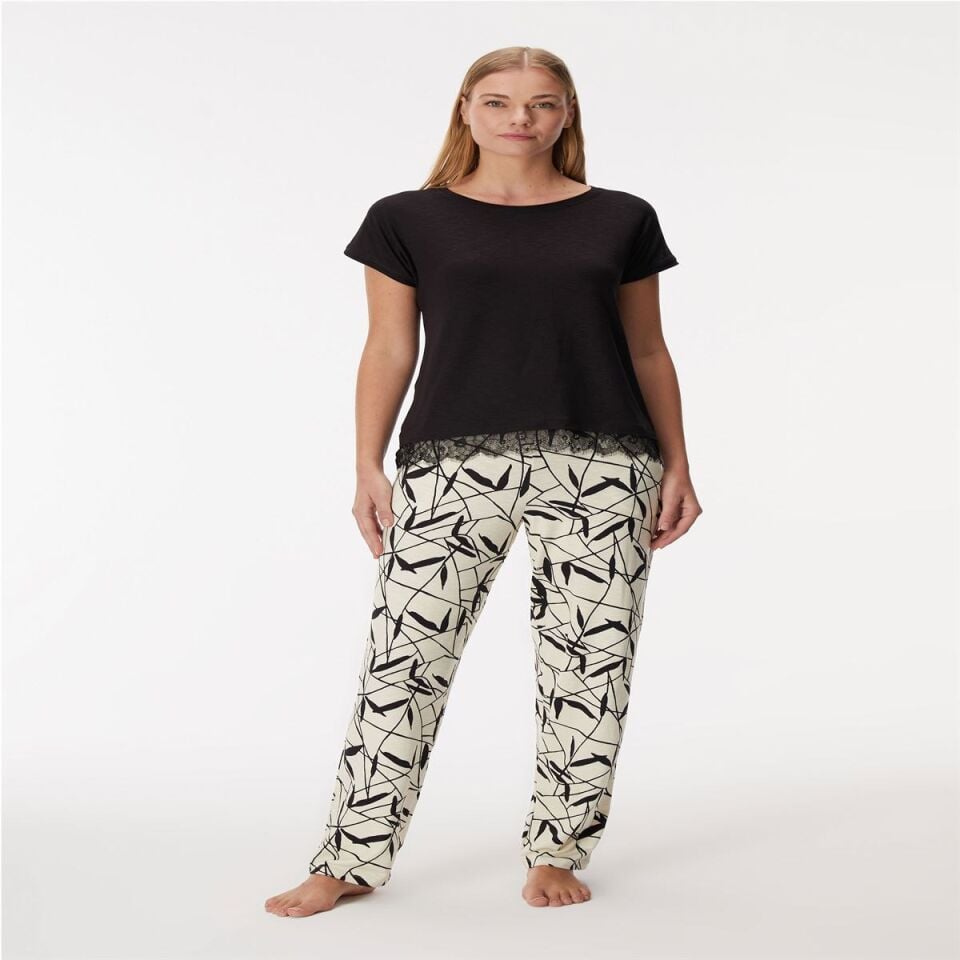 11361 Kadın T-Shirt ve Pantolon Takım