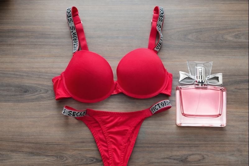 Victoria's Secret Işıltılı Askılı Push-Up Sütyen Takımı+Parfüm