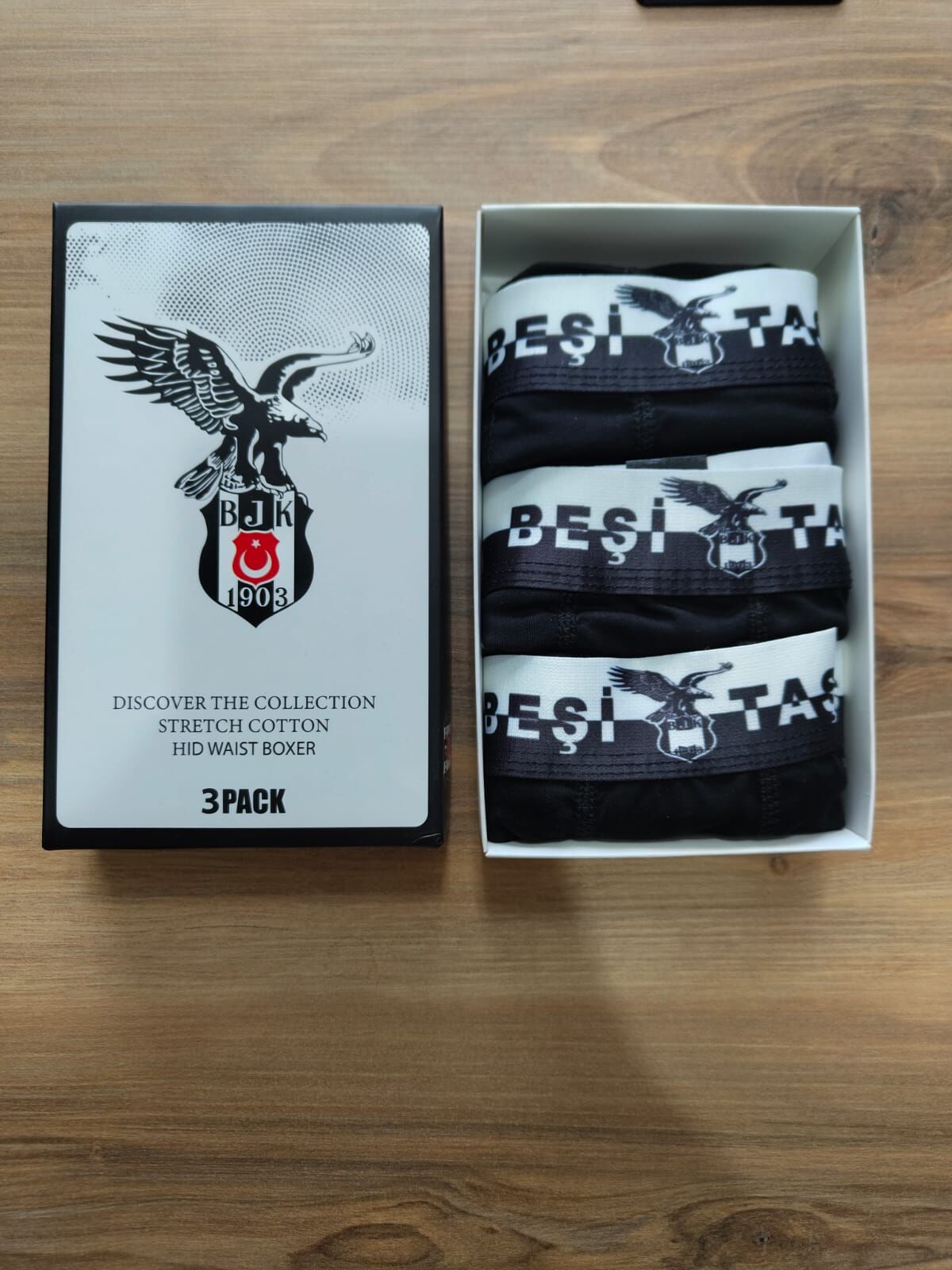 Taraftar Siyahlı Beyazlı Premium Boxer