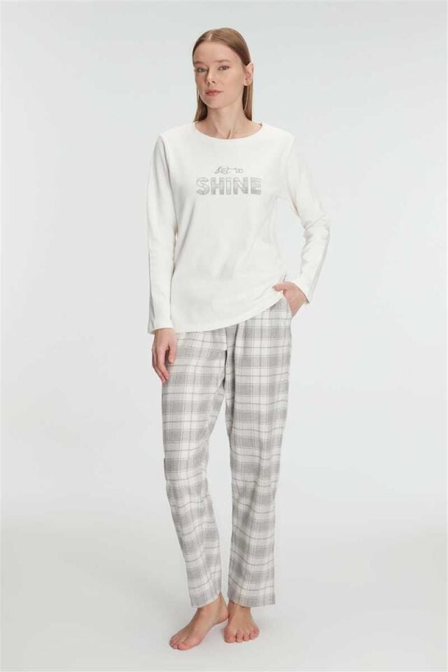 Anıl Kadın Uzun Kollu Pamuklu Kışlık Pijama Takımı Yumuşak ve Rahat Ev Şıklığı 11253