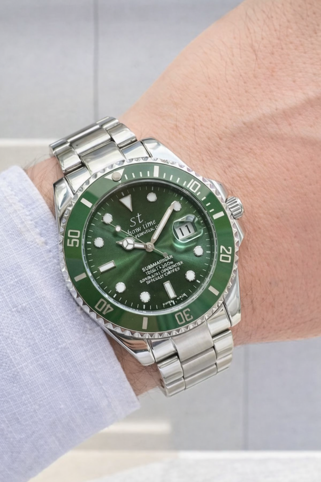 GÜMÜŞ-YEŞİL PASLANMAZ ÇELİK ERKEK KOL SAATİ