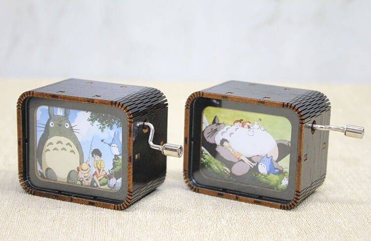 Totoro Ahşap Müzik Kutusu
