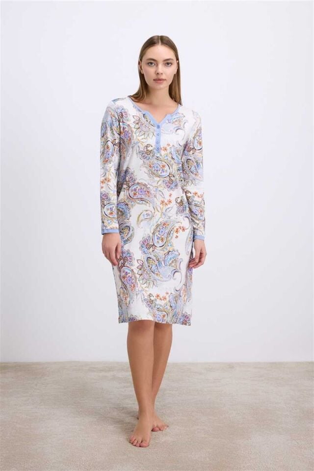 Anıl  Kadın Desenli Uzun Kollu Viskon Gecelik – Düğme Detaylı, Yumuşak ve Nefes Alabilen Kumaş 11570