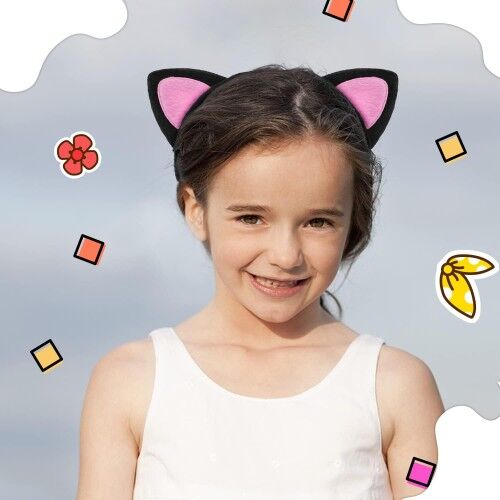 Sevimli Kedi Kulak Pofuduk Kedi Taç Siyah İçi Pembe Renk