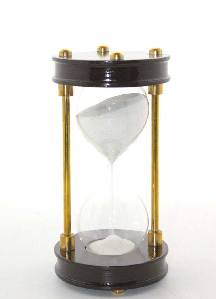 Pirinç Kum Saati Model 9