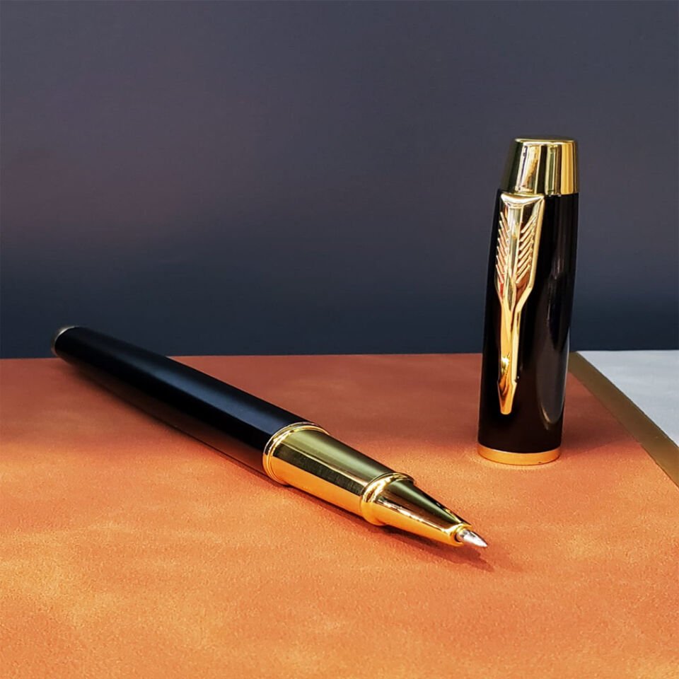 Öğretmenler Günü Özel Siyah Deri Defter Ve Metal Roller Kalem Hediye Seti