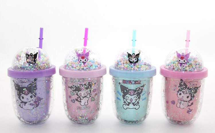 Kuromi Figürlü Pipetli Kapaklı Kupa Bardak