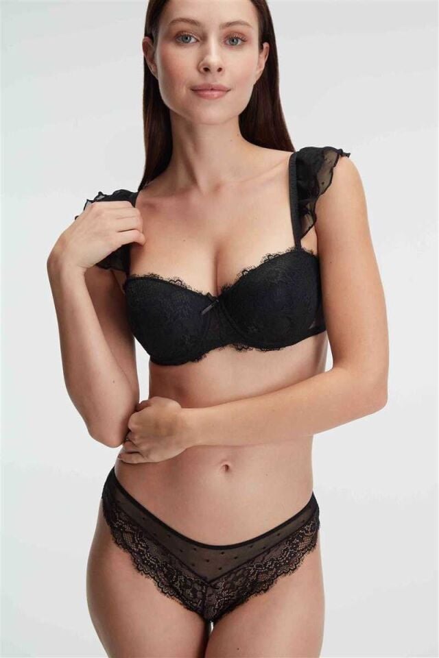 Kadın Balenli Destekli Dolgulu Askı Detaylı Puantiyeli Dantelli Sütyen ve Slip Takım (4829)