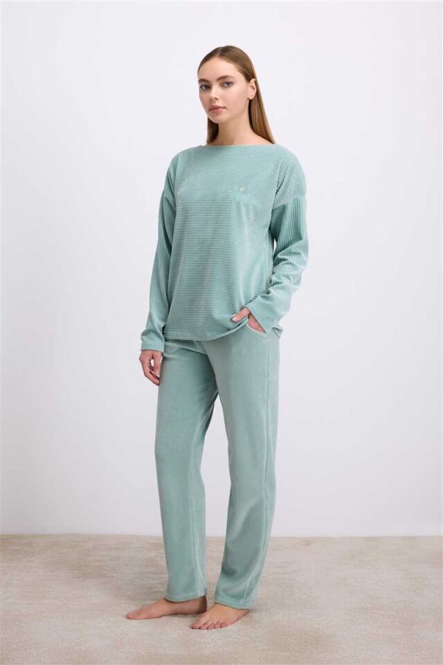 Anıl Kadın Kadife Dokulu Uzun Kollu Sweatshirt ve Pantolon Takımı (11589)
