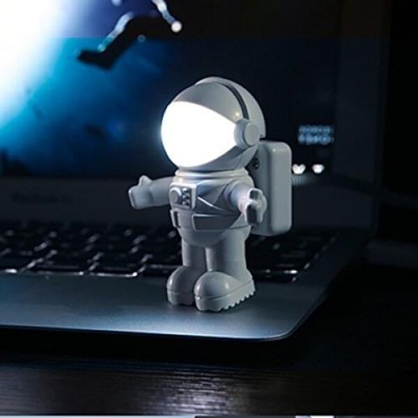 Usb Astronot Lambaa