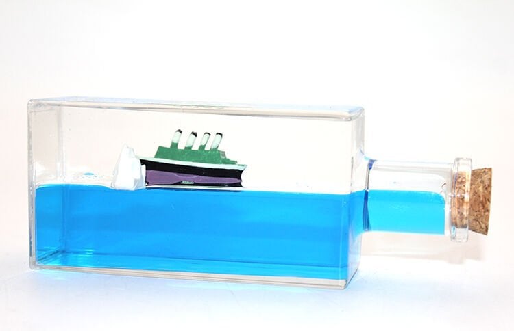 Şişe İçinde Batmayan Gemi Model 1