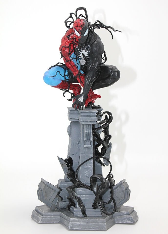 Spider-Man Figürü 37 Cm - Venom Versiyon