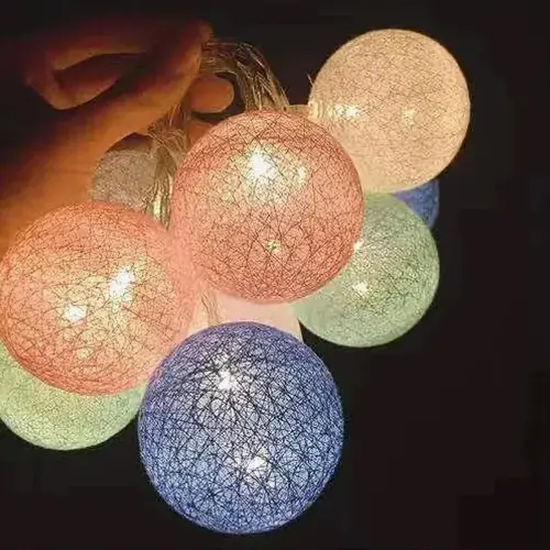 2m 10 LED Renkli Top Lamba