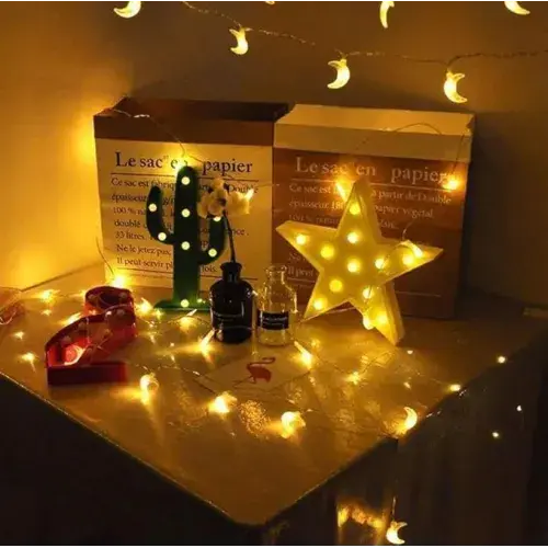 3m 20 LED Ay Figürlü Gün Işığı Lamba