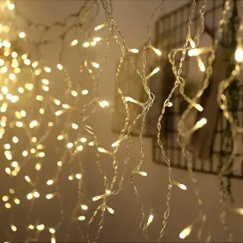 3x3 Metre Sarı Işıklı Perde LED