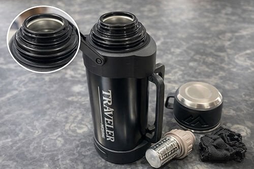 1600 ml Bardaklı Çift Katmanlı Vakumlu Paslanmaz Çelik Termos