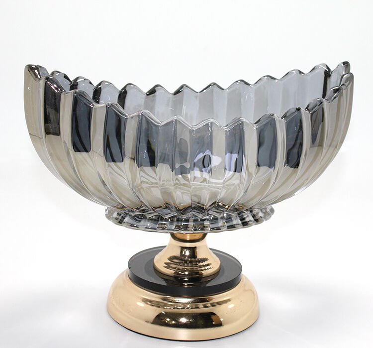 Lüks Füme Kristal Cam Gondol Gold Ayaklı Sunumluk